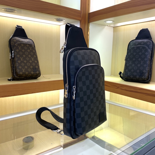 ルイヴィトンバッグ素材ディテール